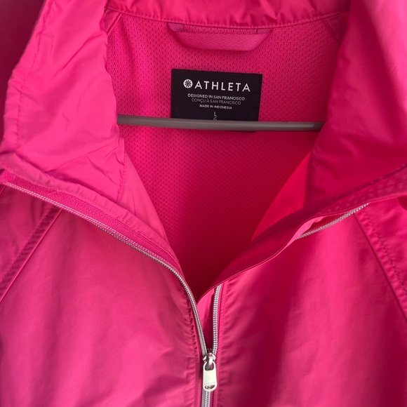 Pink athleta jacket. - Picture 4 of 5